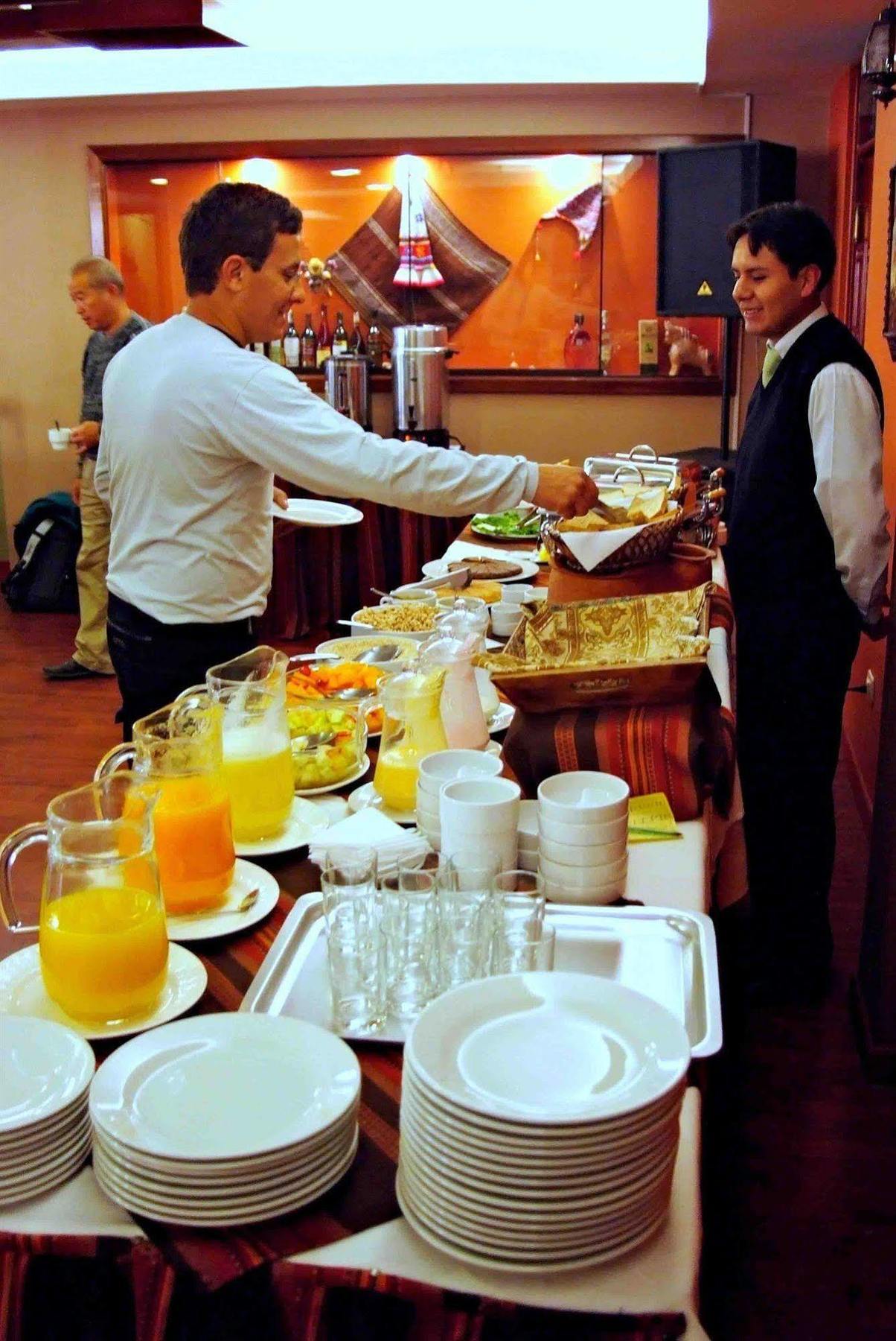 Conde De Lemos Hotel بونو المطعم الصورة